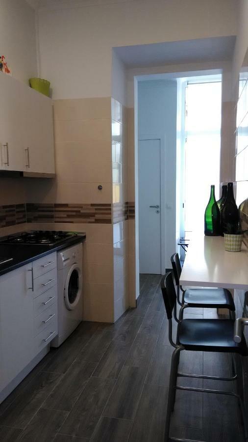 Apartament's Veiga Areeiro Guest house *
